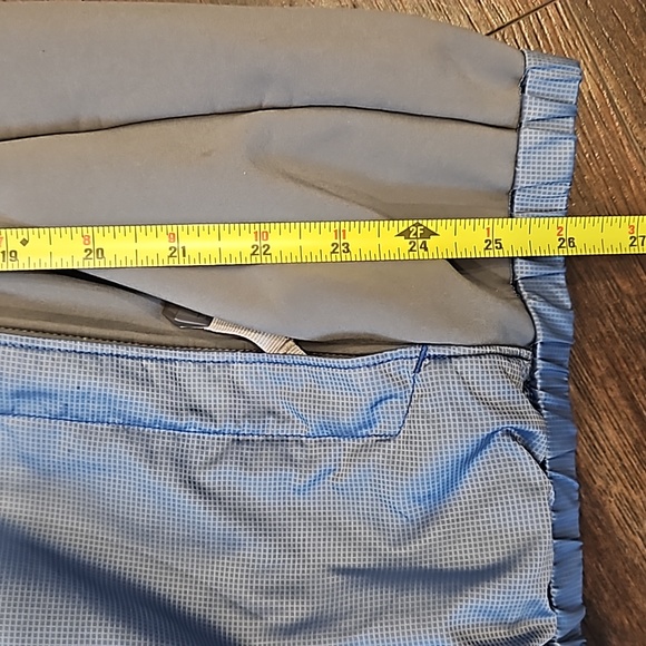 The North Face  light blue primalpft jacket - Picture 12 of 14